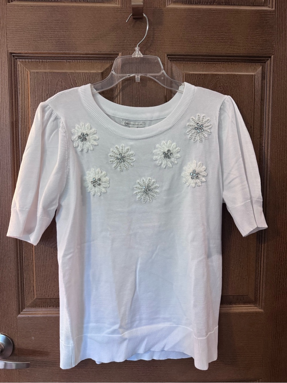 Cato Women’s White Floral Appliqué w/Rhinestones Sweater Size Large
